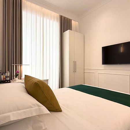 Nova Luxe Hotel Róma Kültér fotó