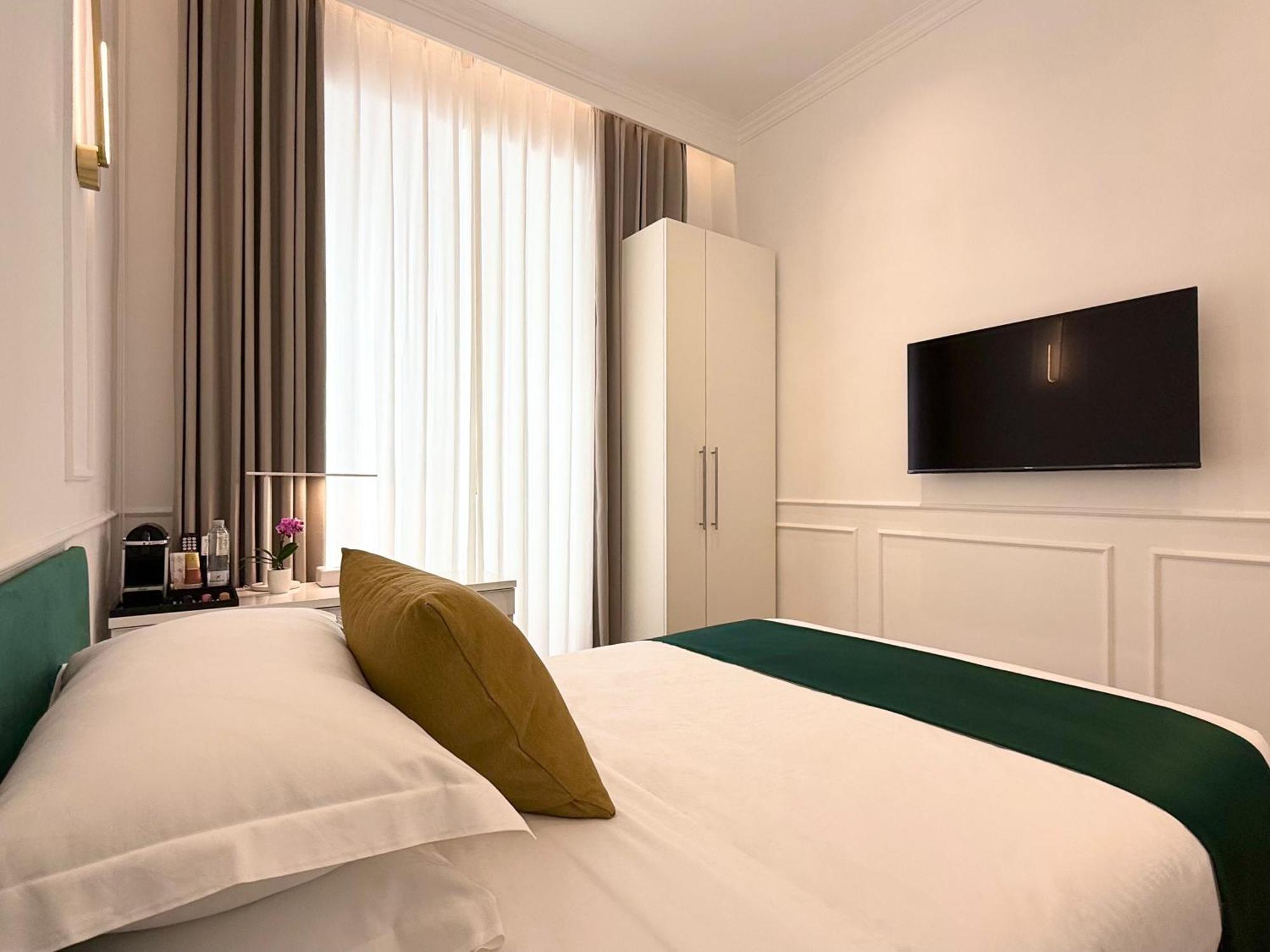 Nova Luxe Hotel Róma Kültér fotó